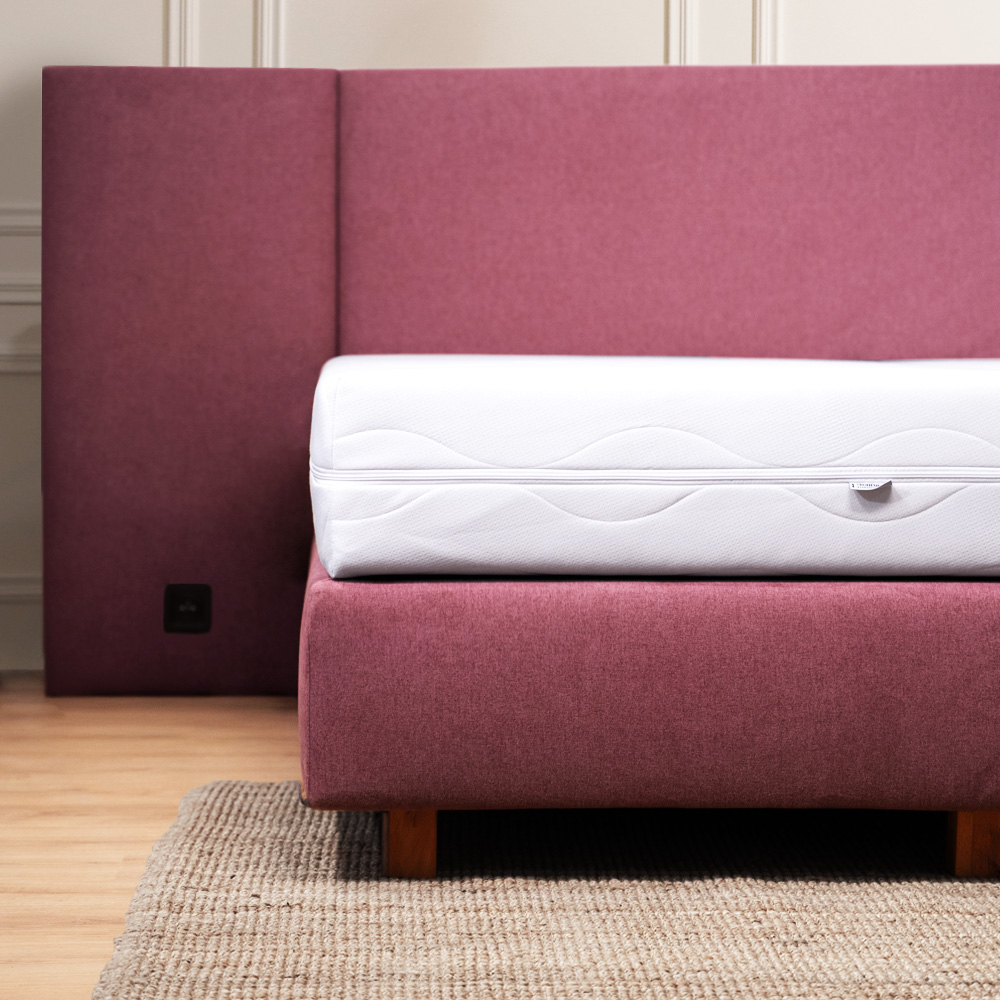 Postel red front