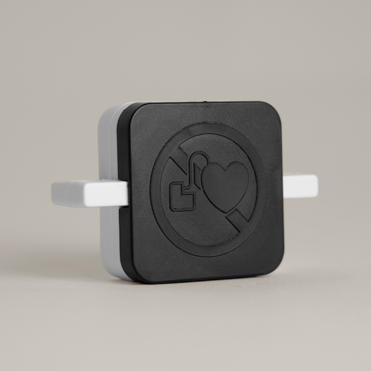 Magnetický klíč k držáku Ferragamo